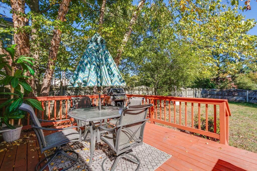 Lg Central Location Free Parking Fenced Yard Fire-Pit Richmond Exteriér fotografie